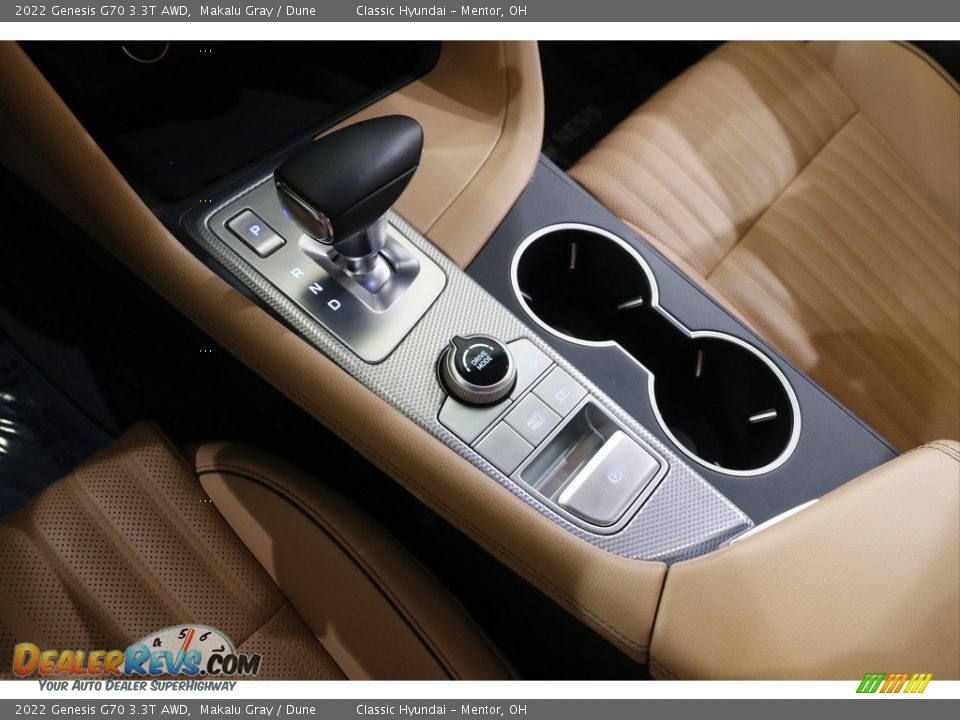 2022 Genesis G70 3.3T AWD Shifter Photo #16