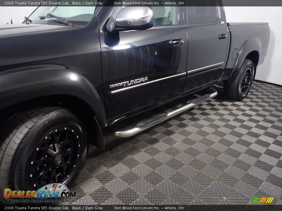 2006 Toyota Tundra SR5 Double Cab Black / Dark Gray Photo #9