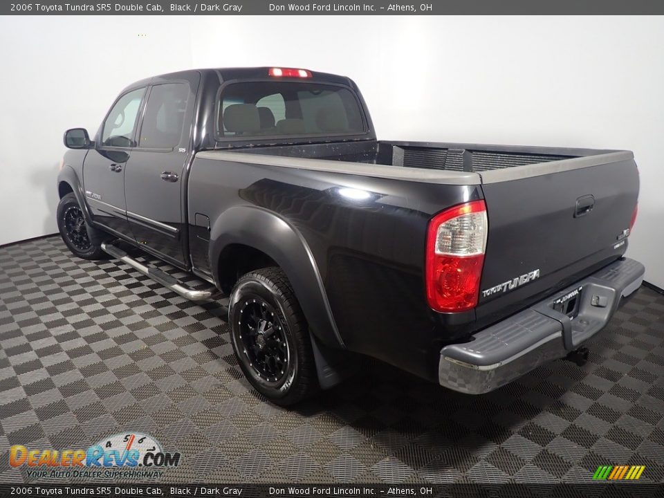2006 Toyota Tundra SR5 Double Cab Black / Dark Gray Photo #10