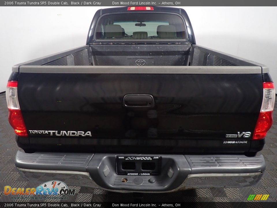 2006 Toyota Tundra SR5 Double Cab Black / Dark Gray Photo #11