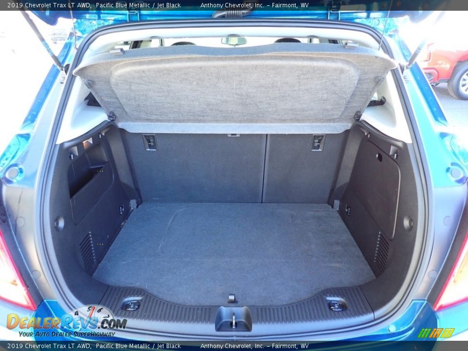 2019 Chevrolet Trax LT AWD Pacific Blue Metallic / Jet Black Photo #5
