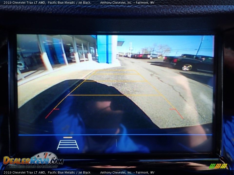 2019 Chevrolet Trax LT AWD Pacific Blue Metallic / Jet Black Photo #18