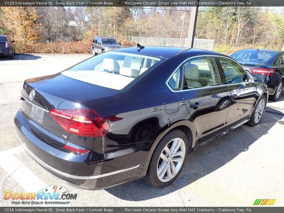 2018 Volkswagen Passat SE Deep Black Pearl / Cornsilk Beige Photo #3