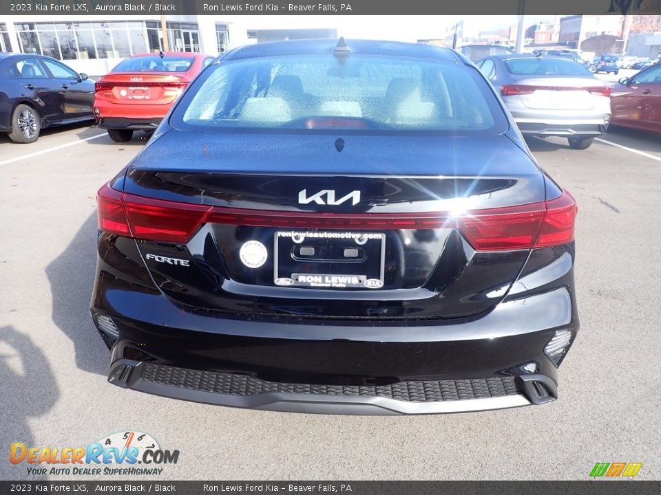 2023 Kia Forte LXS Aurora Black / Black Photo #7