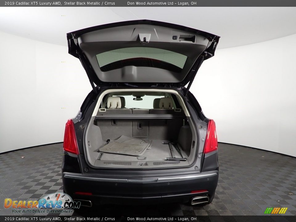 2019 Cadillac XT5 Luxury AWD Stellar Black Metallic / Cirrus Photo #10