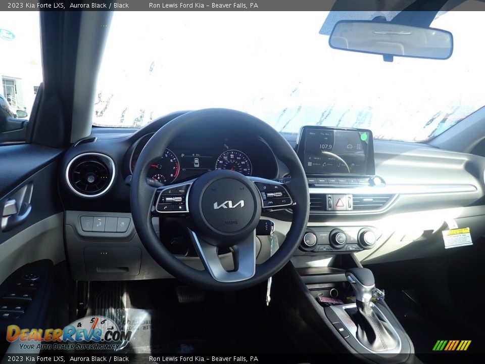 2023 Kia Forte LXS Aurora Black / Black Photo #13
