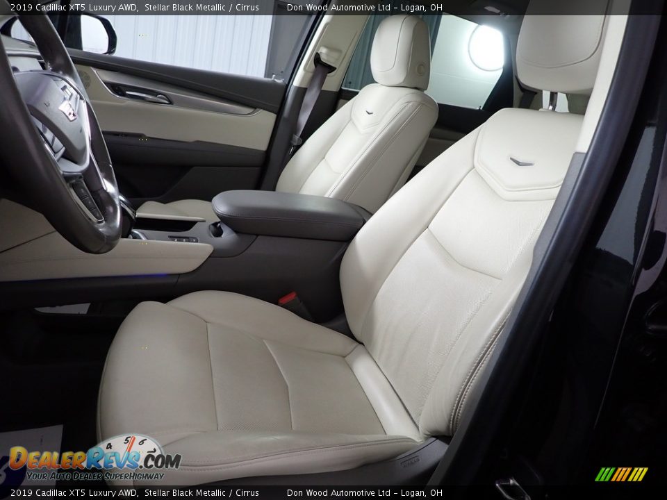 2019 Cadillac XT5 Luxury AWD Stellar Black Metallic / Cirrus Photo #15