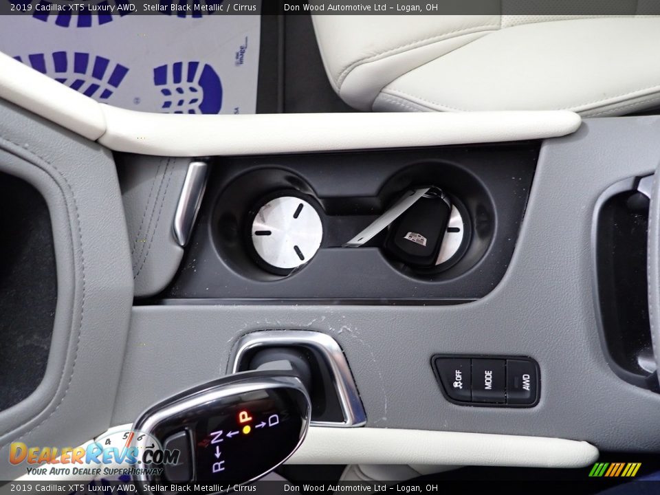 2019 Cadillac XT5 Luxury AWD Stellar Black Metallic / Cirrus Photo #21