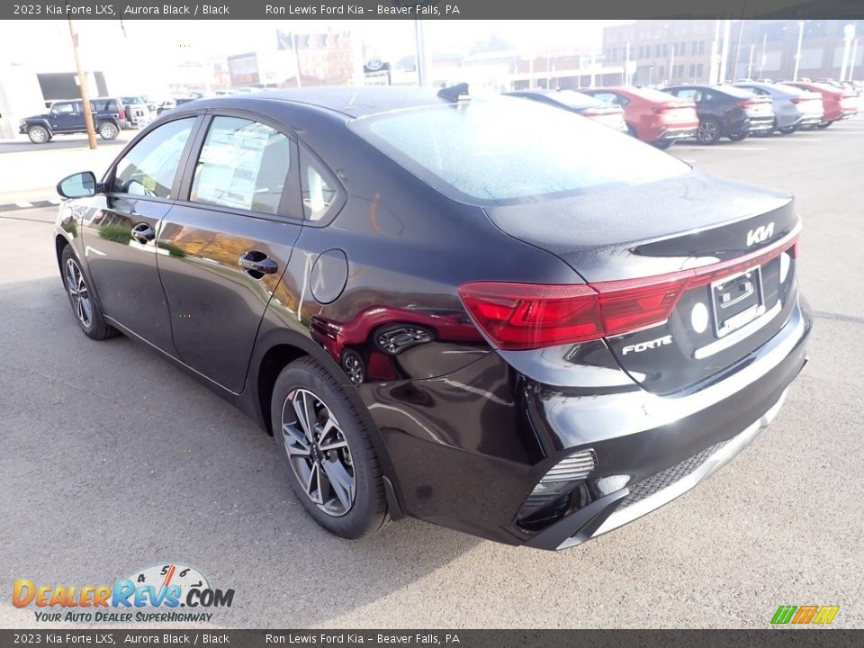 2023 Kia Forte LXS Aurora Black / Black Photo #5