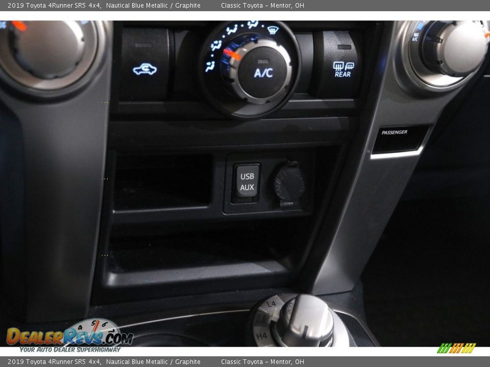 2019 Toyota 4Runner SR5 4x4 Nautical Blue Metallic / Graphite Photo #13