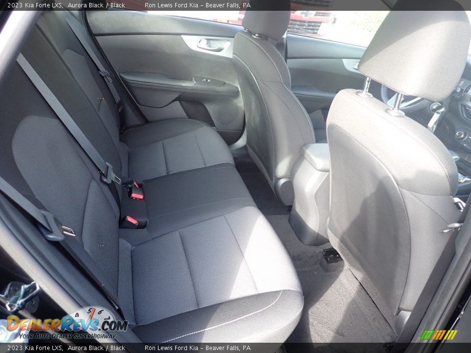 2023 Kia Forte LXS Aurora Black / Black Photo #9