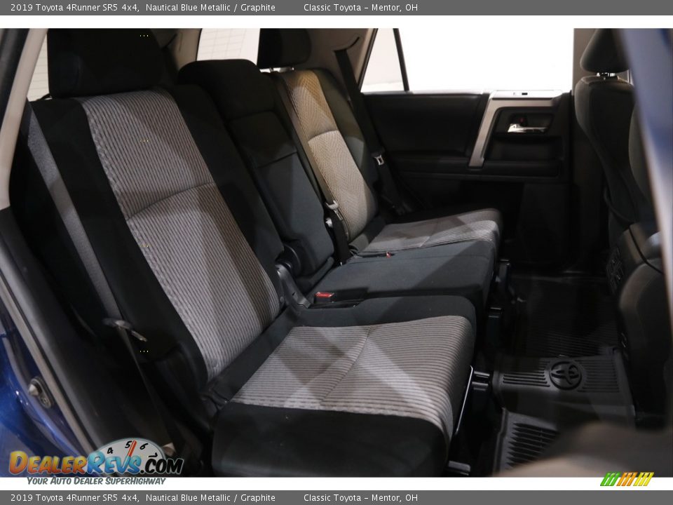 2019 Toyota 4Runner SR5 4x4 Nautical Blue Metallic / Graphite Photo #17