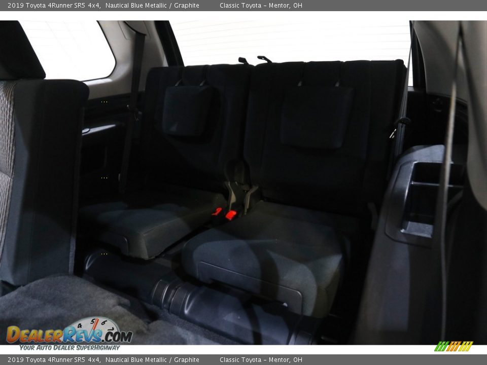 2019 Toyota 4Runner SR5 4x4 Nautical Blue Metallic / Graphite Photo #19