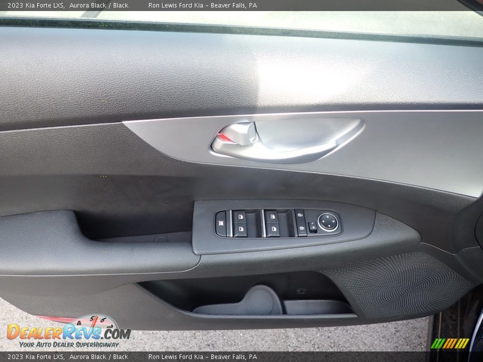 2023 Kia Forte LXS Aurora Black / Black Photo #14
