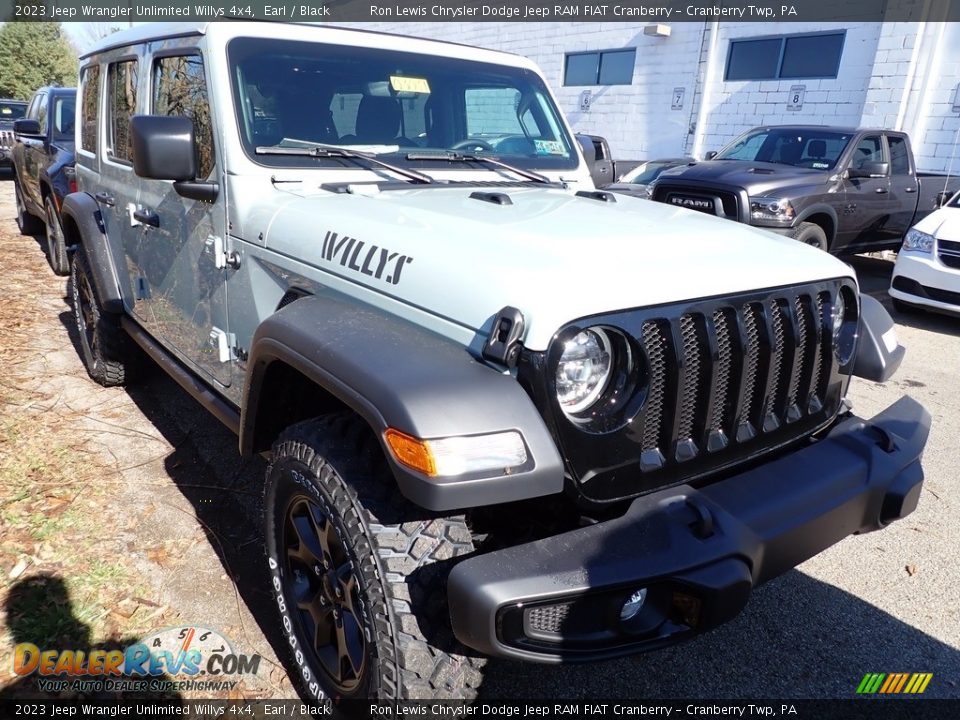 Front 3/4 View of 2023 Jeep Wrangler Unlimited Willys 4x4 Photo #3