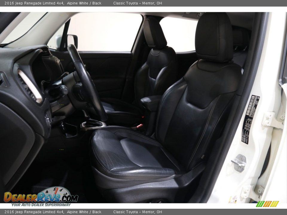 2016 Jeep Renegade Limited 4x4 Alpine White / Black Photo #5
