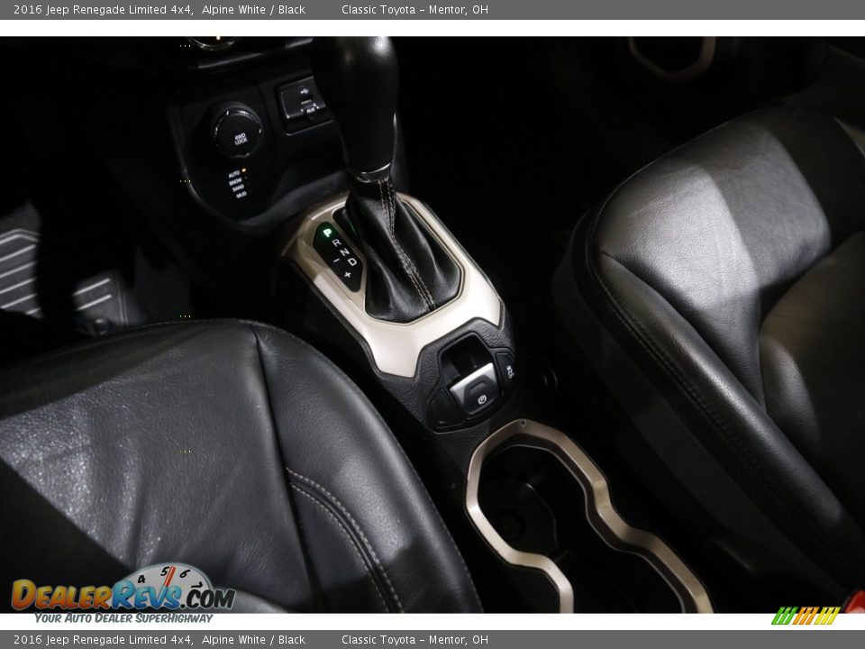 2016 Jeep Renegade Limited 4x4 Alpine White / Black Photo #15