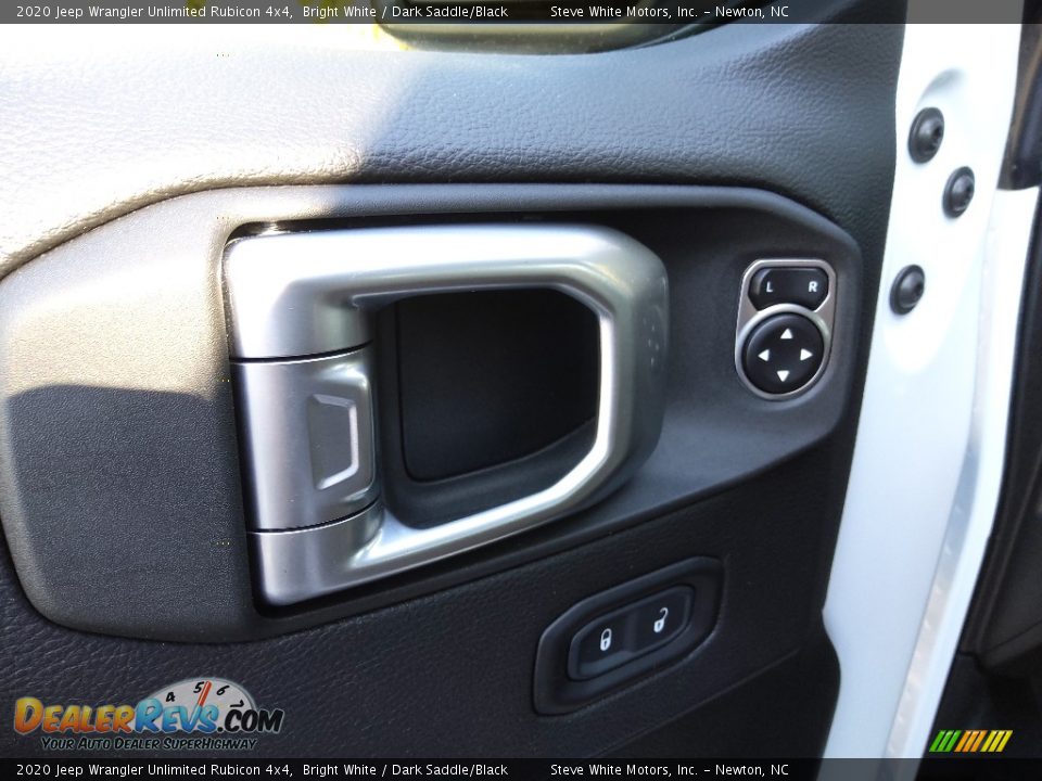 Controls of 2020 Jeep Wrangler Unlimited Rubicon 4x4 Photo #11