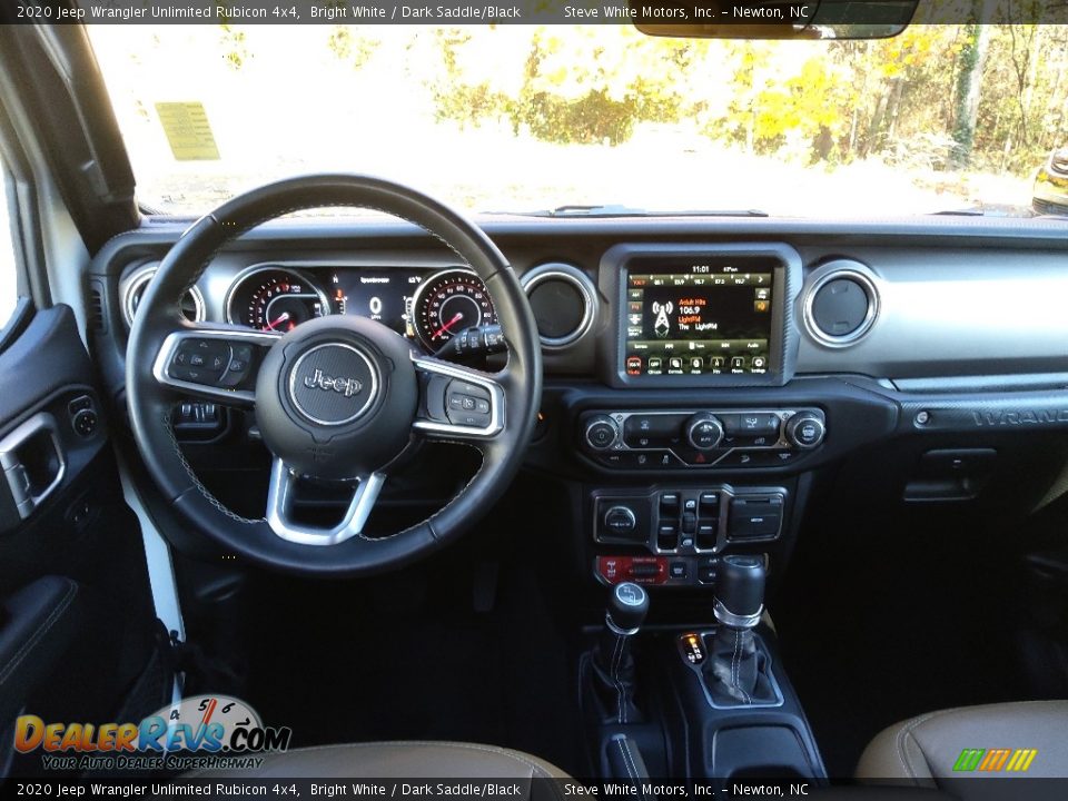 Dashboard of 2020 Jeep Wrangler Unlimited Rubicon 4x4 Photo #18