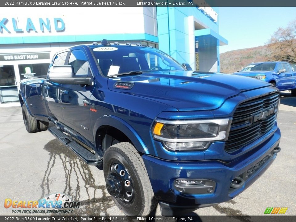 2022 Ram 3500 Laramie Crew Cab 4x4 Patriot Blue Pearl / Black Photo #1