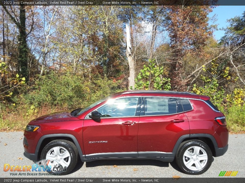 Velvet Red Pearl 2022 Jeep Compass Latitude Photo #1