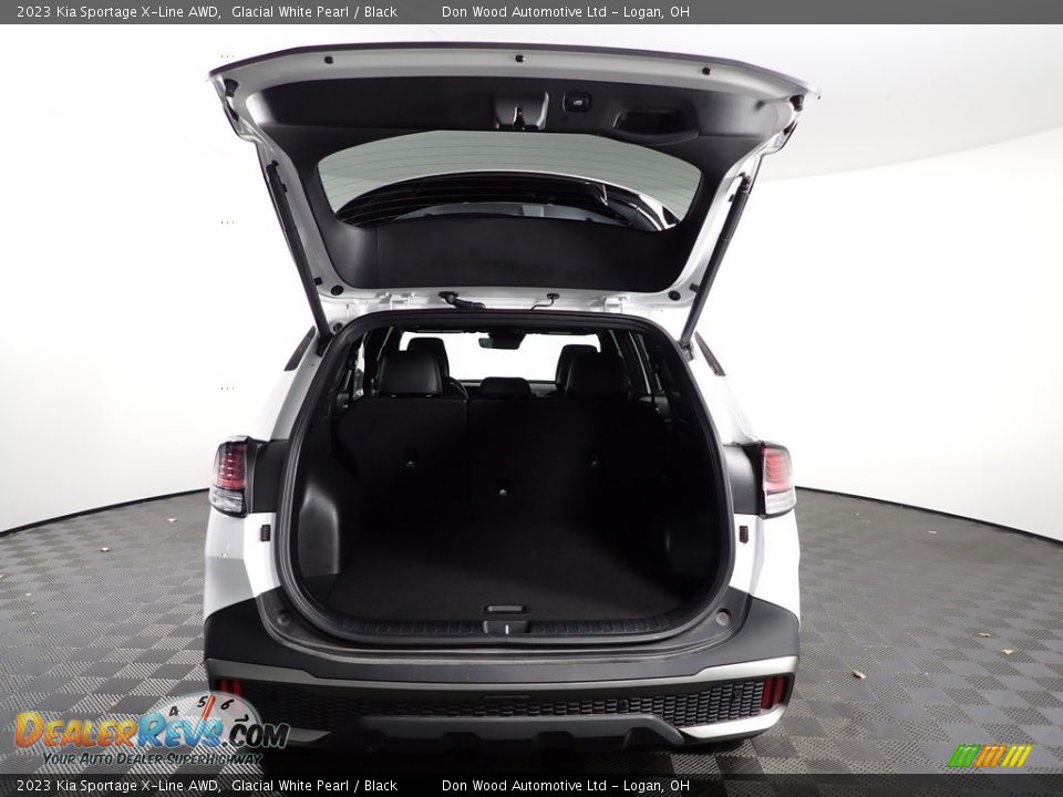 2023 Kia Sportage X-Line AWD Glacial White Pearl / Black Photo #11