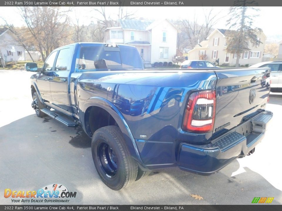 2022 Ram 3500 Laramie Crew Cab 4x4 Patriot Blue Pearl / Black Photo #8