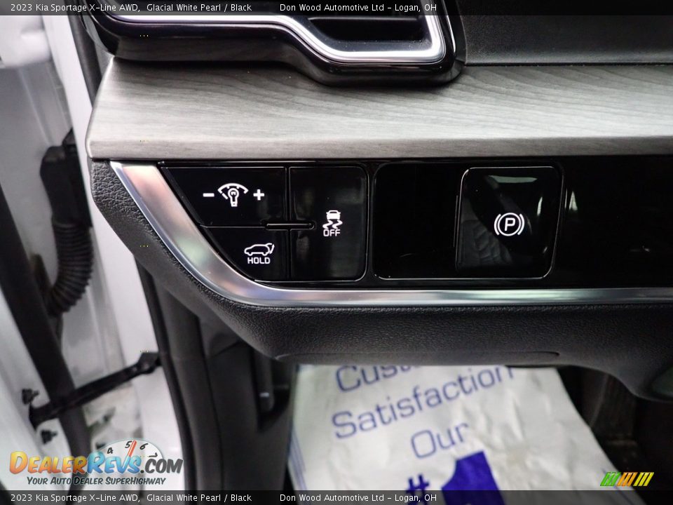 2023 Kia Sportage X-Line AWD Glacial White Pearl / Black Photo #18