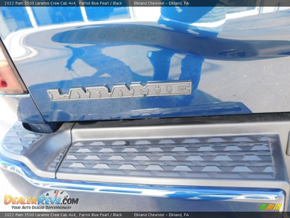 2022 Ram 3500 Laramie Crew Cab 4x4 Patriot Blue Pearl / Black Photo #15