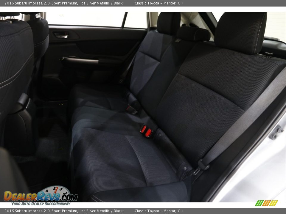 2016 Subaru Impreza 2.0i Sport Premium Ice Silver Metallic / Black Photo #18