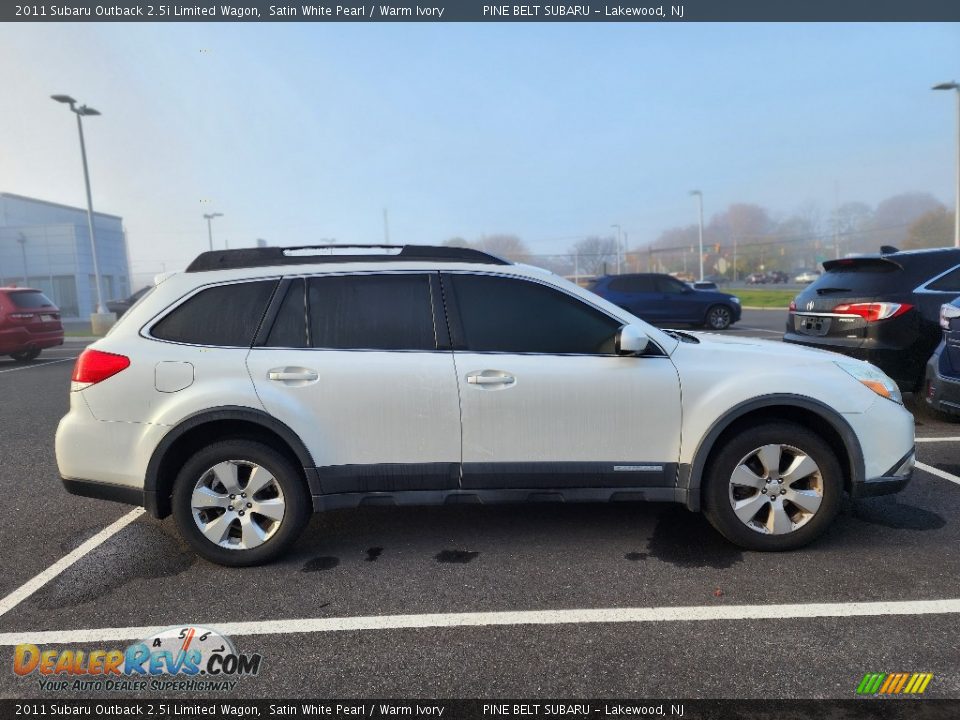 2011 Subaru Outback 2.5i Limited Wagon Satin White Pearl / Warm Ivory Photo #4