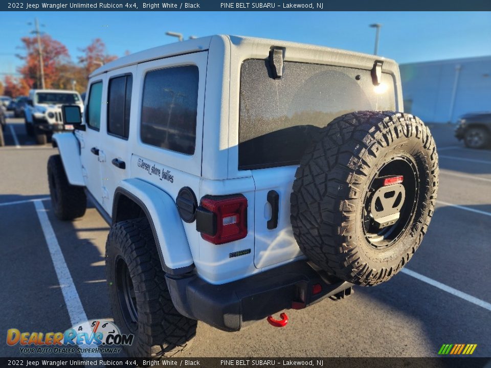 2022 Jeep Wrangler Unlimited Rubicon 4x4 Bright White / Black Photo #11
