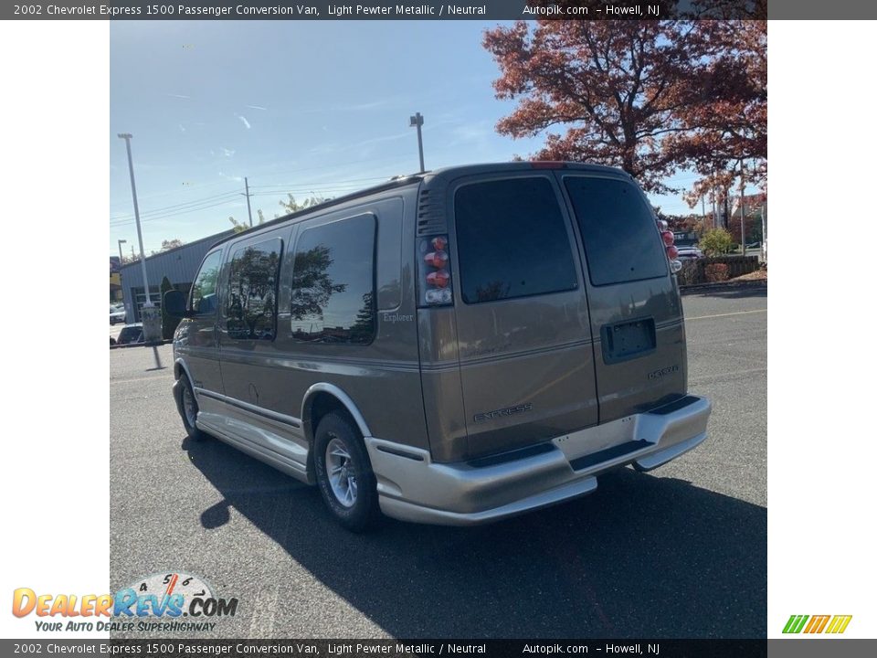 2002 Chevrolet Express 1500 Passenger Conversion Van Light Pewter Metallic / Neutral Photo #3