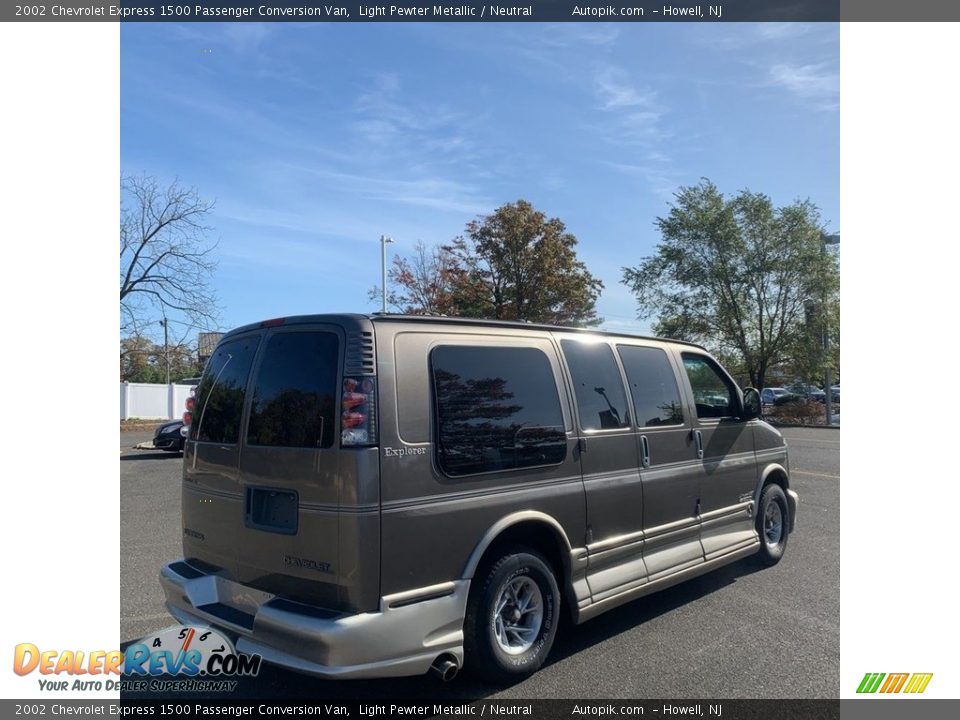 2002 Chevrolet Express 1500 Passenger Conversion Van Light Pewter Metallic / Neutral Photo #5