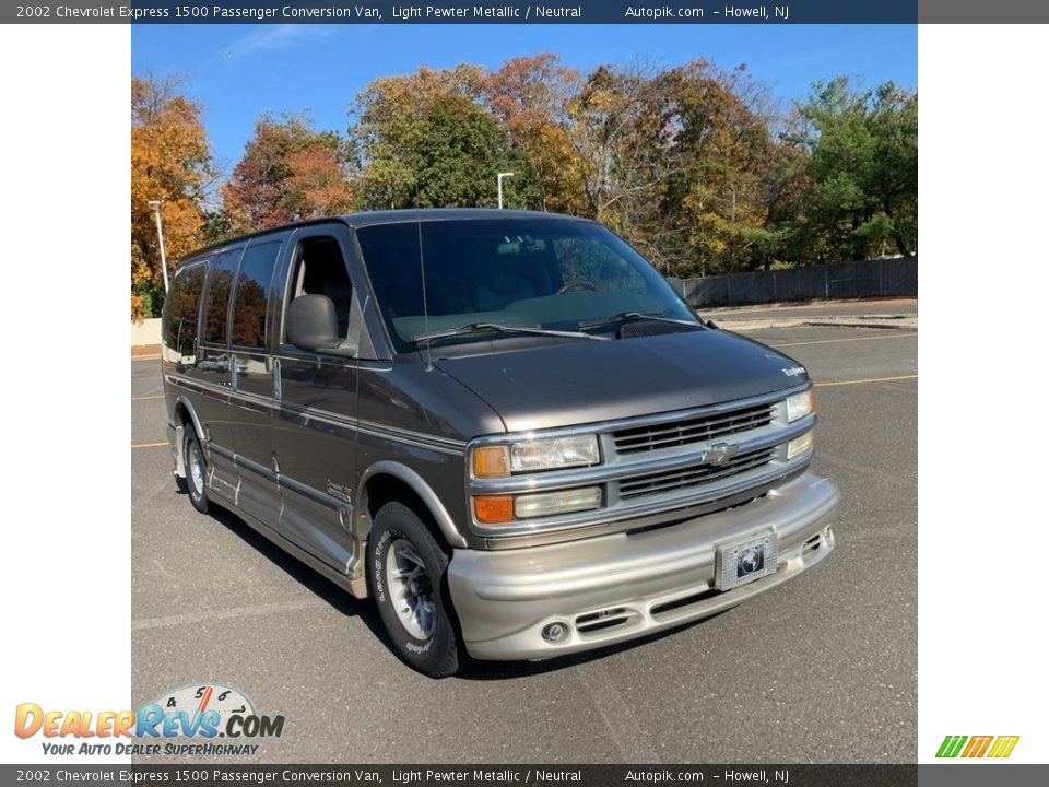 2002 Chevrolet Express 1500 Passenger Conversion Van Light Pewter Metallic / Neutral Photo #7