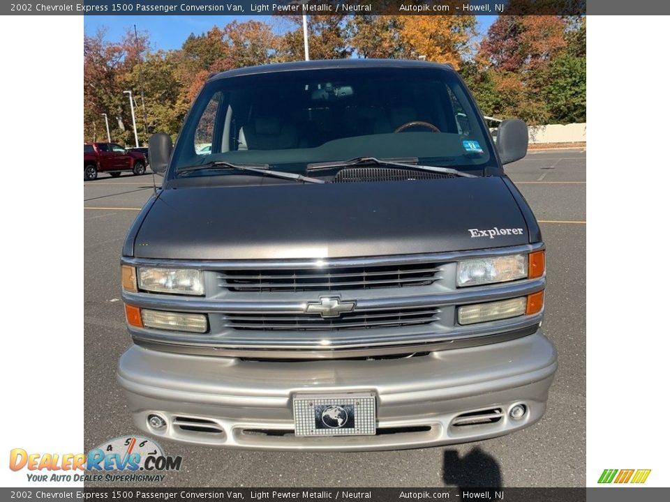 2002 Chevrolet Express 1500 Passenger Conversion Van Light Pewter Metallic / Neutral Photo #8