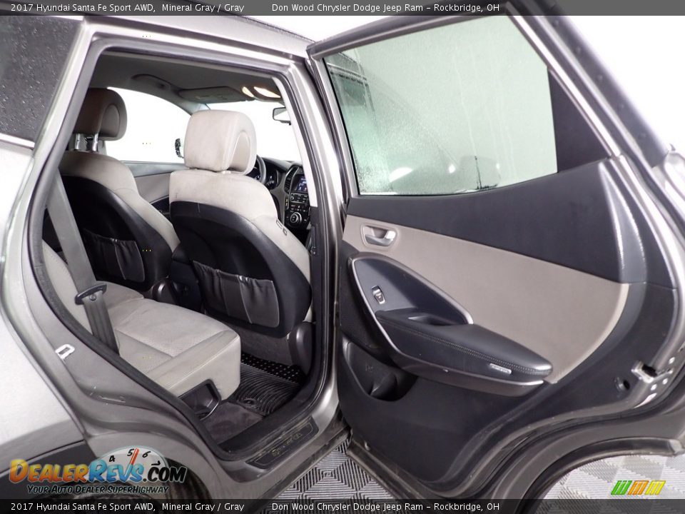 2017 Hyundai Santa Fe Sport AWD Mineral Gray / Gray Photo #27