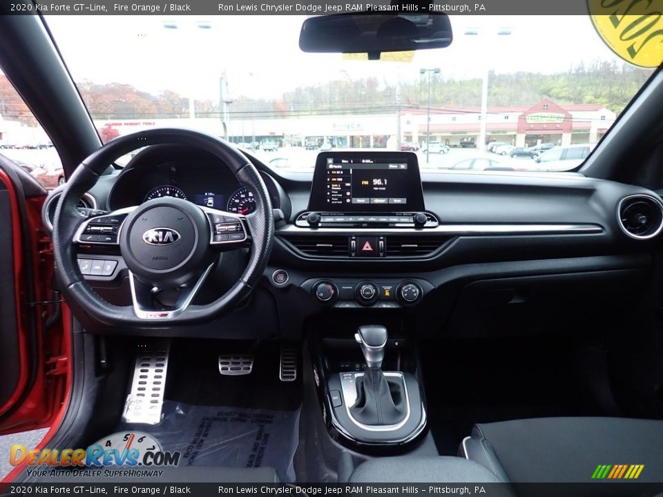 Dashboard of 2020 Kia Forte GT-Line Photo #13