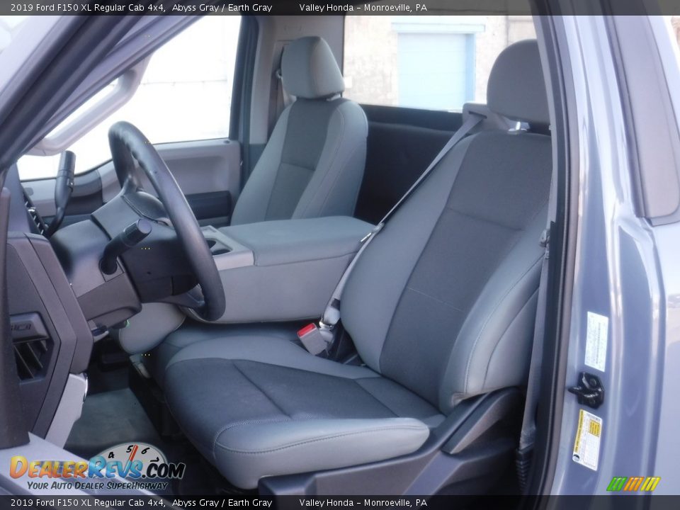 Front Seat of 2019 Ford F150 XL Regular Cab 4x4 Photo #17