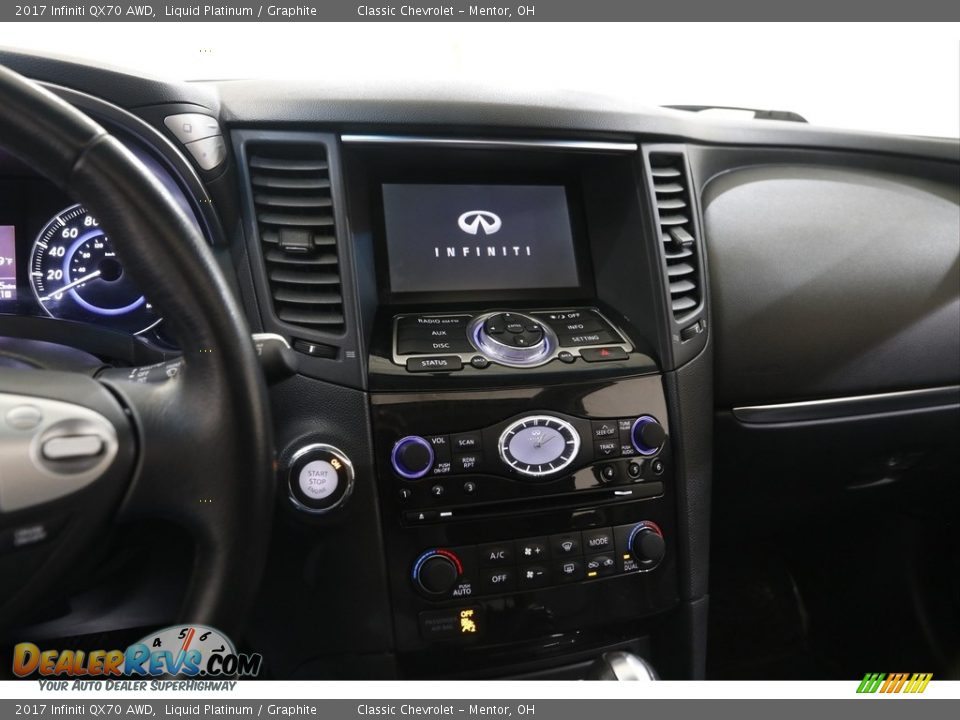 Controls of 2017 Infiniti QX70 AWD Photo #9