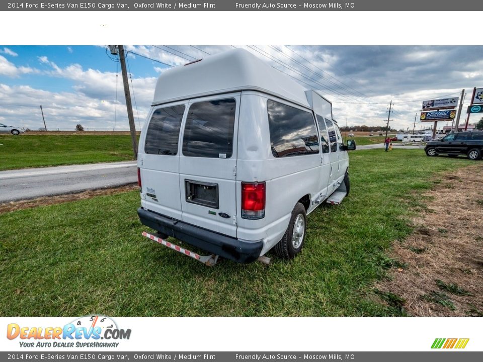 2014 Ford E-Series Van E150 Cargo Van Oxford White / Medium Flint Photo #4