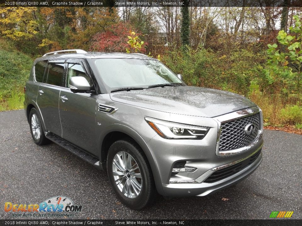 Front 3/4 View of 2018 Infiniti QX80 AWD Photo #4