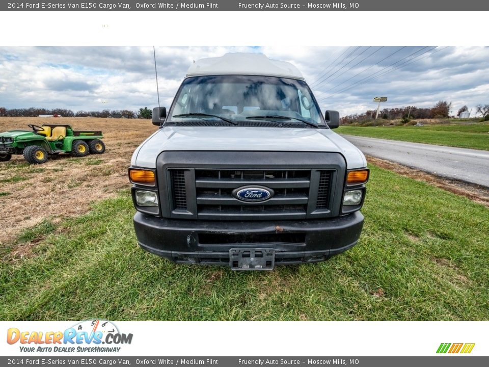 2014 Ford E-Series Van E150 Cargo Van Oxford White / Medium Flint Photo #8