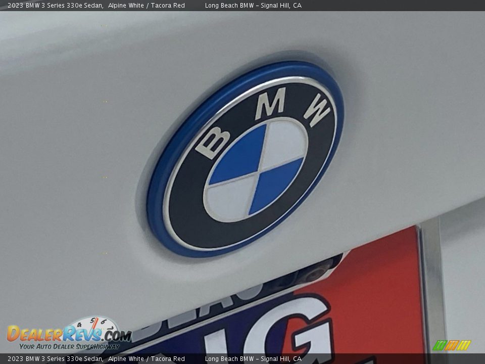 2023 BMW 3 Series 330e Sedan Alpine White / Tacora Red Photo #7