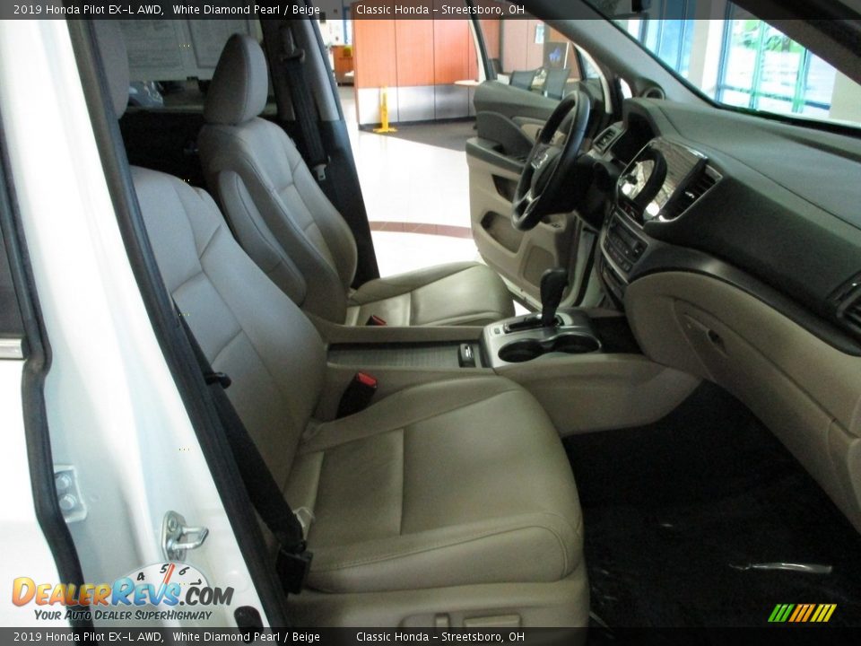 2019 Honda Pilot EX-L AWD White Diamond Pearl / Beige Photo #16