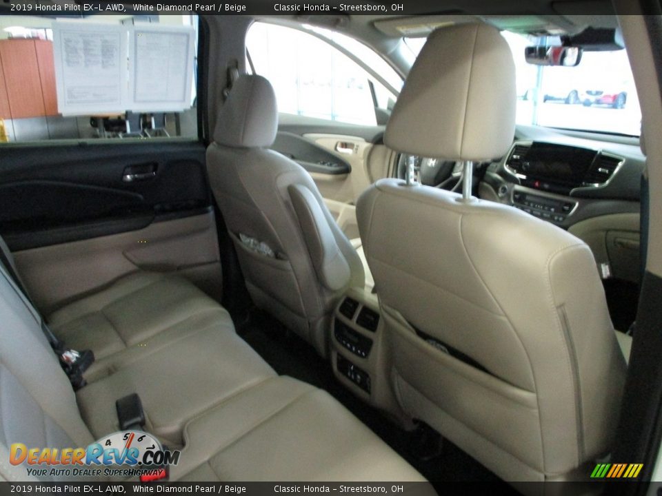2019 Honda Pilot EX-L AWD White Diamond Pearl / Beige Photo #19