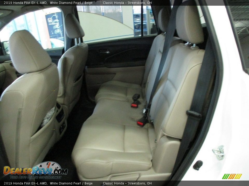 2019 Honda Pilot EX-L AWD White Diamond Pearl / Beige Photo #26
