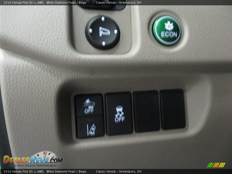 2019 Honda Pilot EX-L AWD White Diamond Pearl / Beige Photo #31