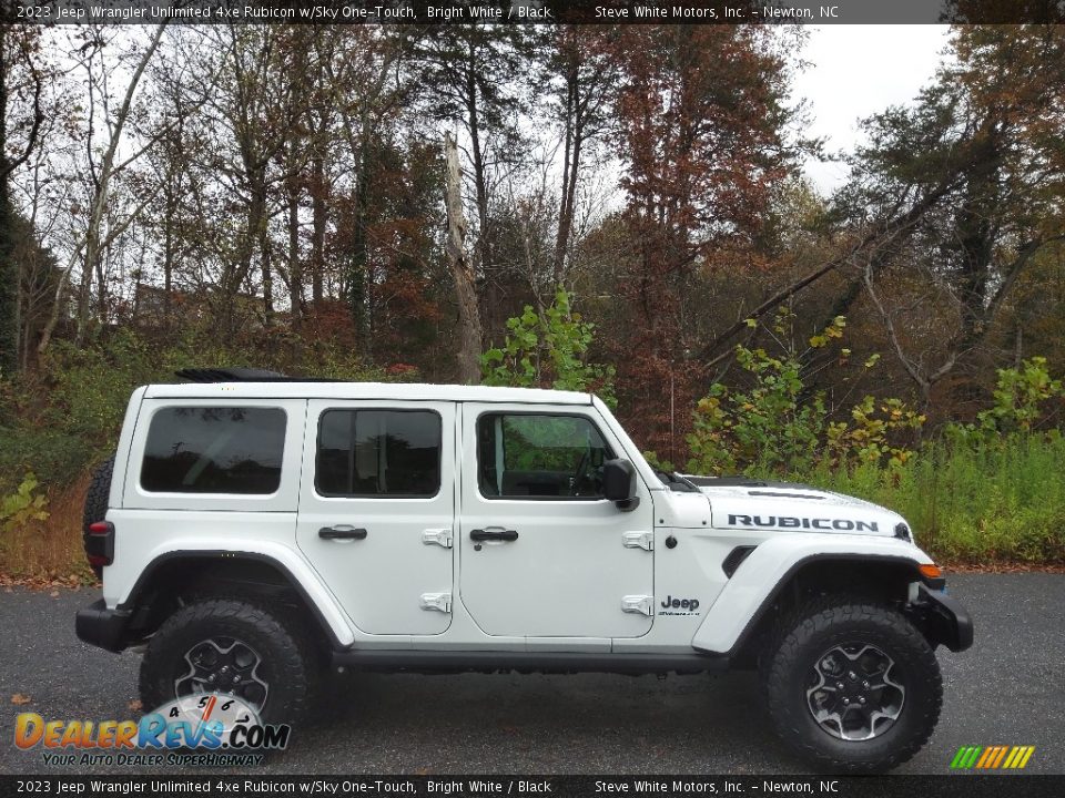 Bright White 2023 Jeep Wrangler Unlimited 4xe Rubicon w/Sky One-Touch Photo #6