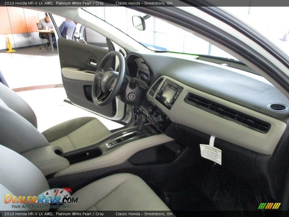 2019 Honda HR-V LX AWD Platinum White Pearl / Gray Photo #15